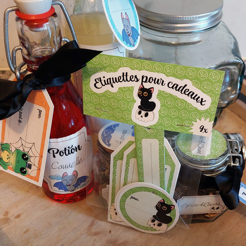 Étiquettes pour cadeaux : Chat noir